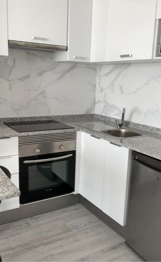 Apartamentos De Benidorm, Playa Poniente, Espana المظهر الخارجي الصورة
